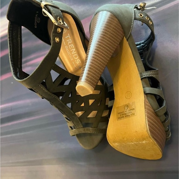 Shoe bundle!!! - Picture 3 of 3